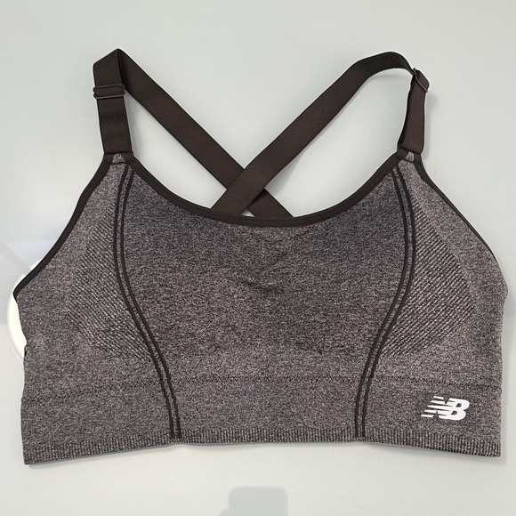 NWOT New Balance Sports Bra - Picture 1 of 5